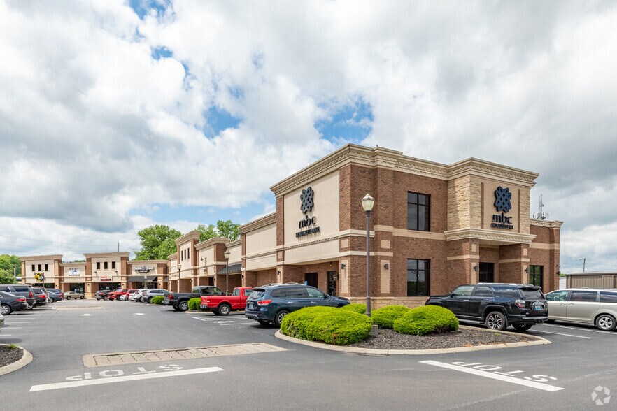 More Photos Of 651 US 31W Byp, Bowling Green General Retail For Lease