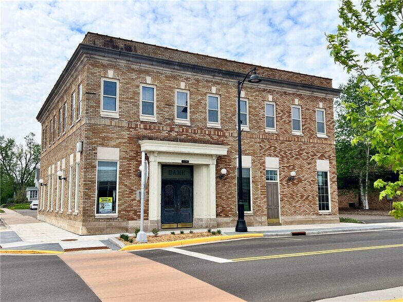 More Photos Of 436 E La Salle Ave, Barron Office Residential For Lease