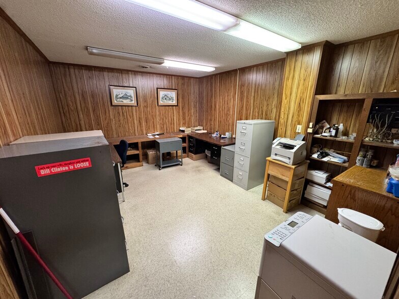 More Photos Of 8769 Dayton Pike, Soddy Daisy Warehouse For Sale