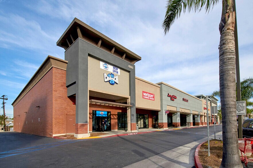 More Photos Of 4210-4280 Long Beach Blvd, Long Beach Unknown For Lease