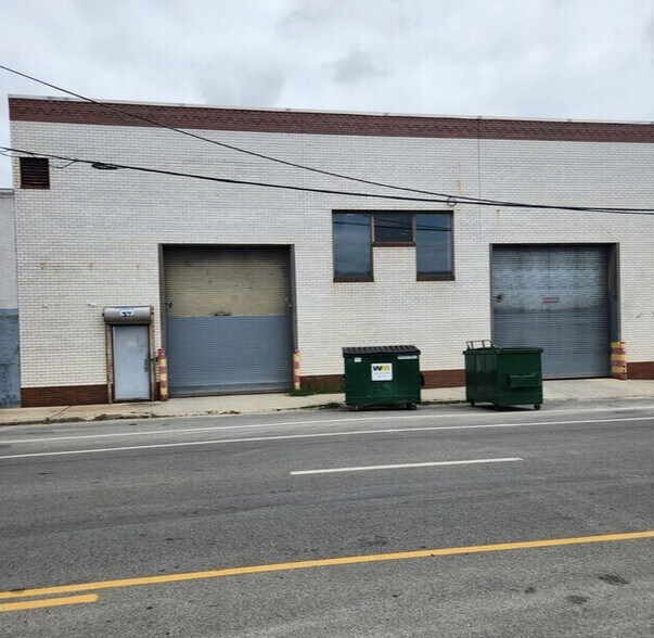More Photos Of 2019 Washington Ave, Philadelphia Warehouse For Lease