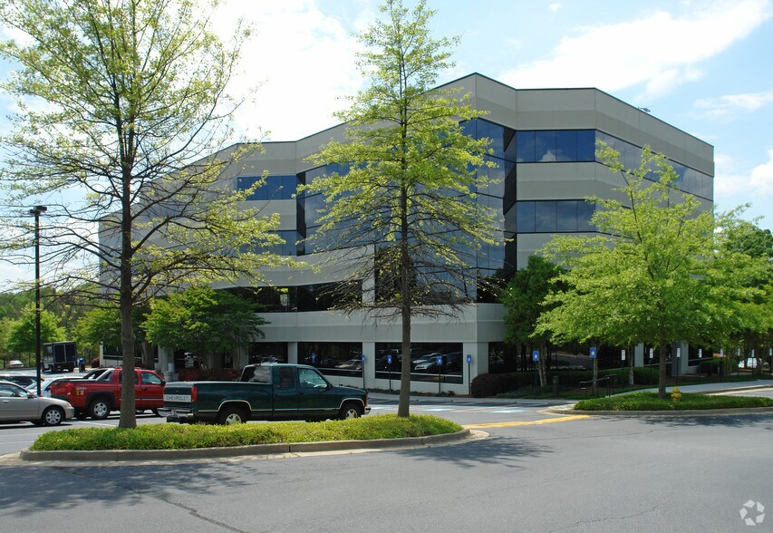 More Photos Of 2900 Woodcock Blvd, Atlanta Office For Sale