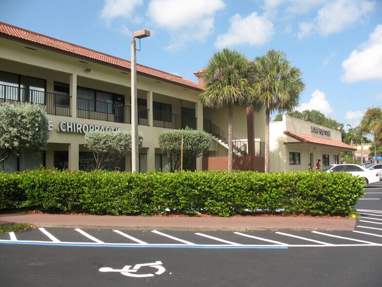 More Photos Of 8001-8085 W McNab Rd, Tamarac Unknown For Lease