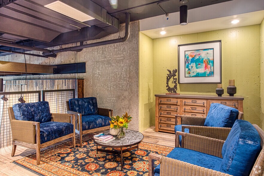 More Photos Of 2200 W Meeker St, Kent Apartments For Lease