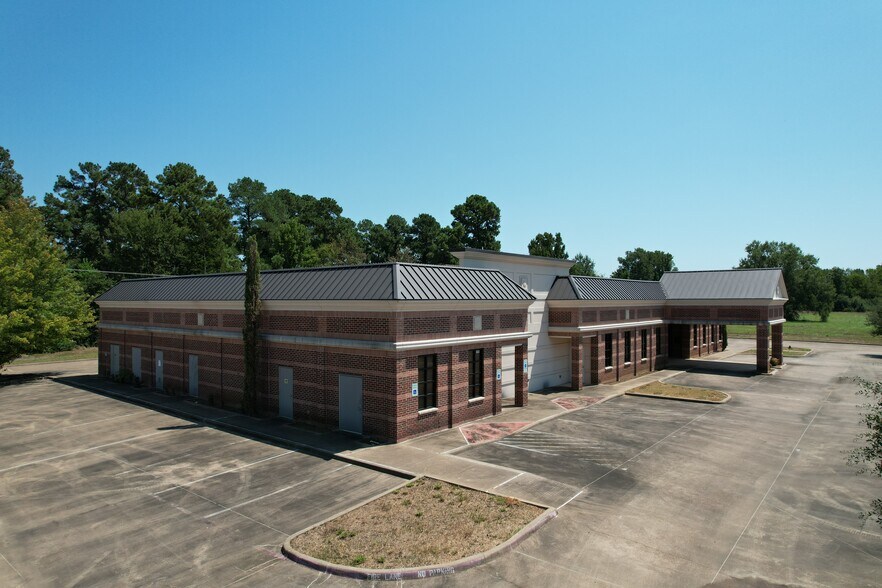 More Photos Of 200 Renaissance Way, Crockett Medical For Sale