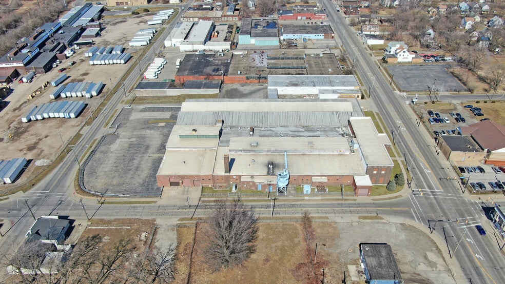 More Photos Of 3650 E 93rd St, Cleveland Unknown For Lease