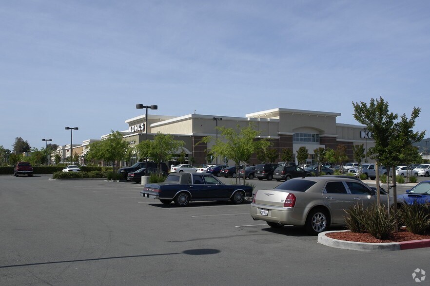 More Photos Of 2314-2318 Monument Blvd, Pleasant Hill Unknown For Lease
