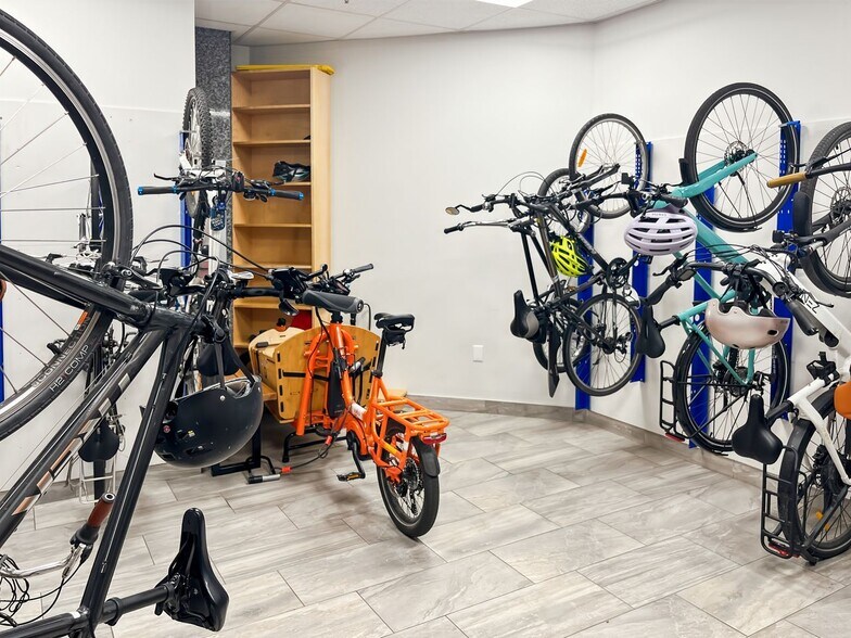 More Photos Of 1701 Hollis St, Halifax Coworking Space