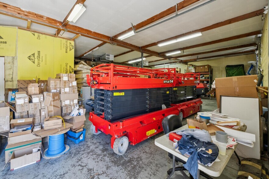 More Photos Of 5560 Boscell Common, Fremont Warehouse For Sale