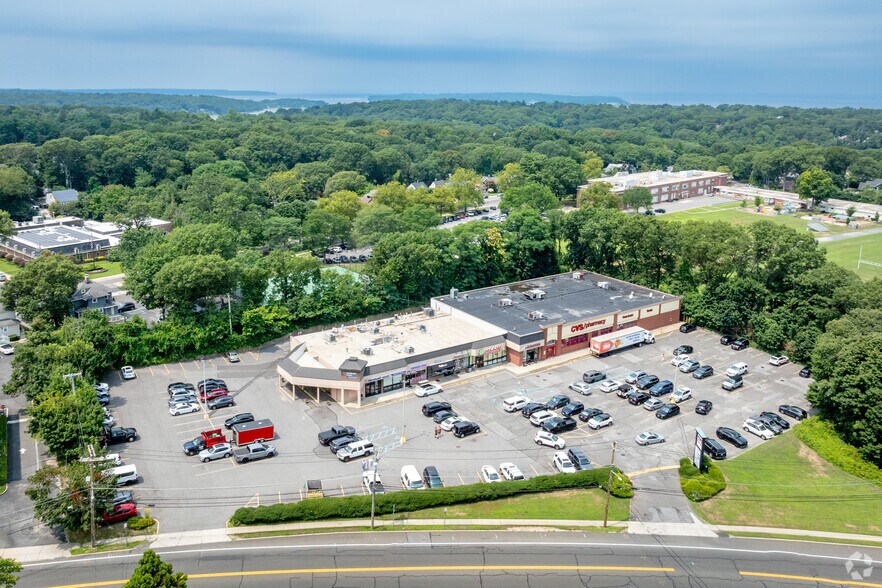 More Photos Of 721-755 Fort Salonga Rd, Northport General Retail For Sale