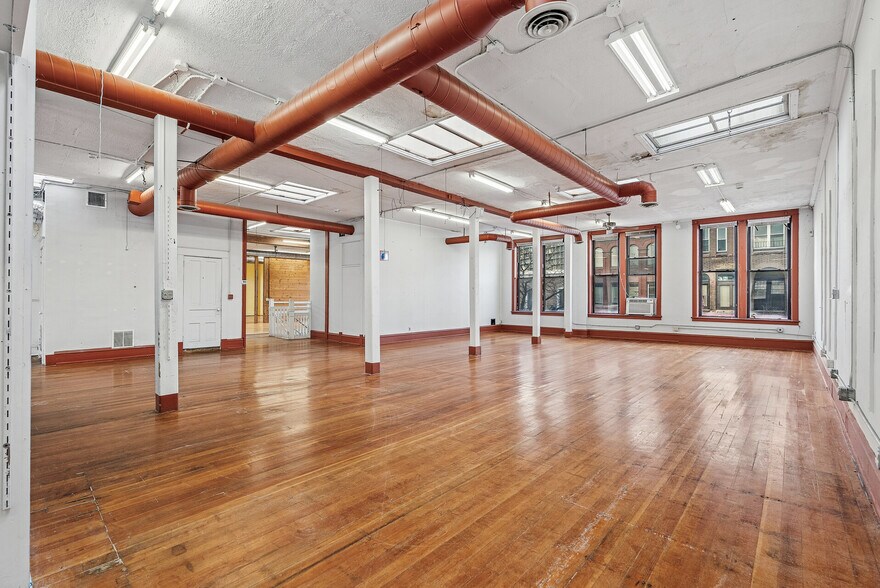 More Photos Of 309 S Cedar Ave, Minneapolis Storefront Retail Office For Sale