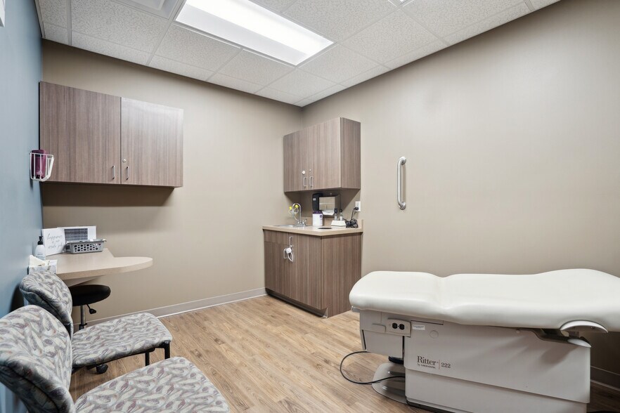 More Photos Of 131 Main E st, Shellsburg Medical For Sale