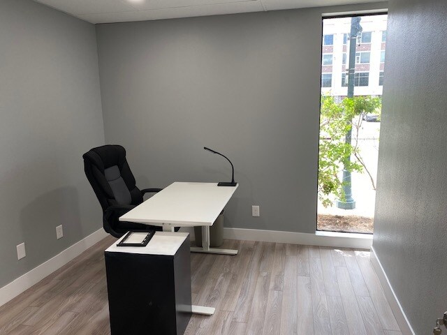 More Photos Of 240 S Wilcox St, Castle Rock Loft Creative Space For Sale