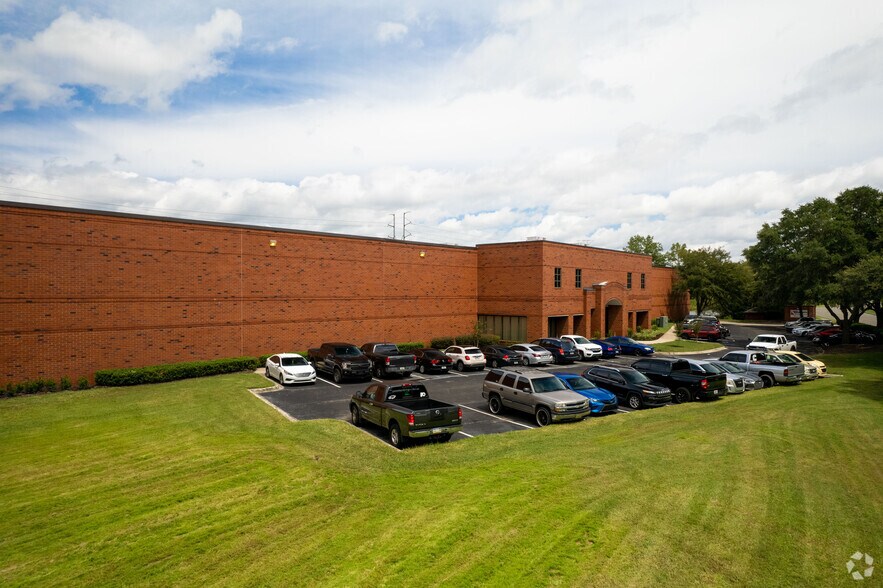 More Photos Of 8215 Westside Industrial, Jacksonville Unknown For Lease