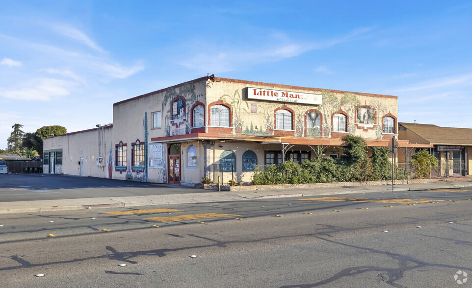 Primary Photo Of 1509 A St, Antioch Restaurant For Lease