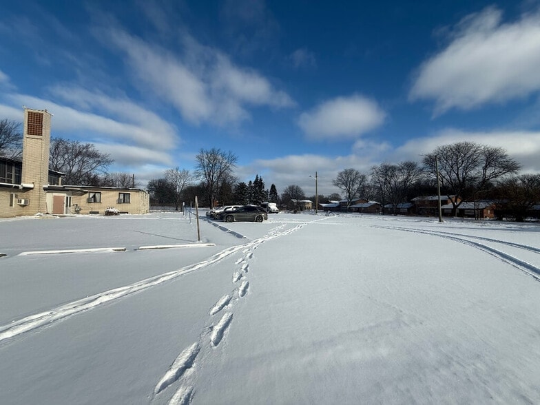 More Photos Of 27800 Annapolis Ave, Inkster Religious Facility For Sale