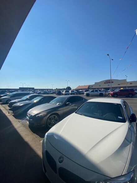 More Photos Of , Fort Worth General Retail For Sale