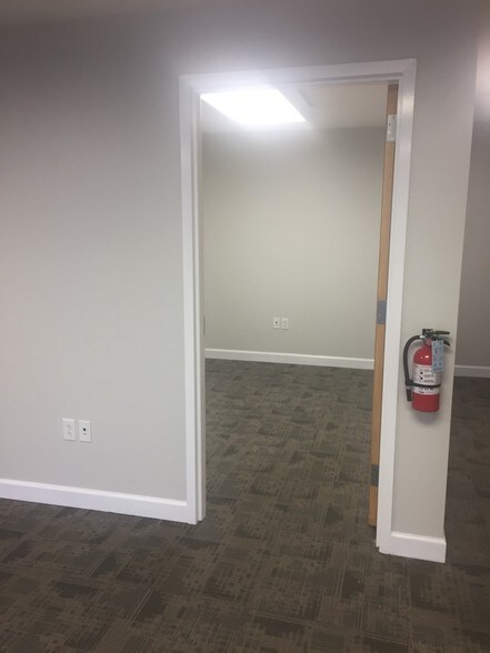 More Photos Of 955 W Wade Hampton Blvd, Greer Office For Lease