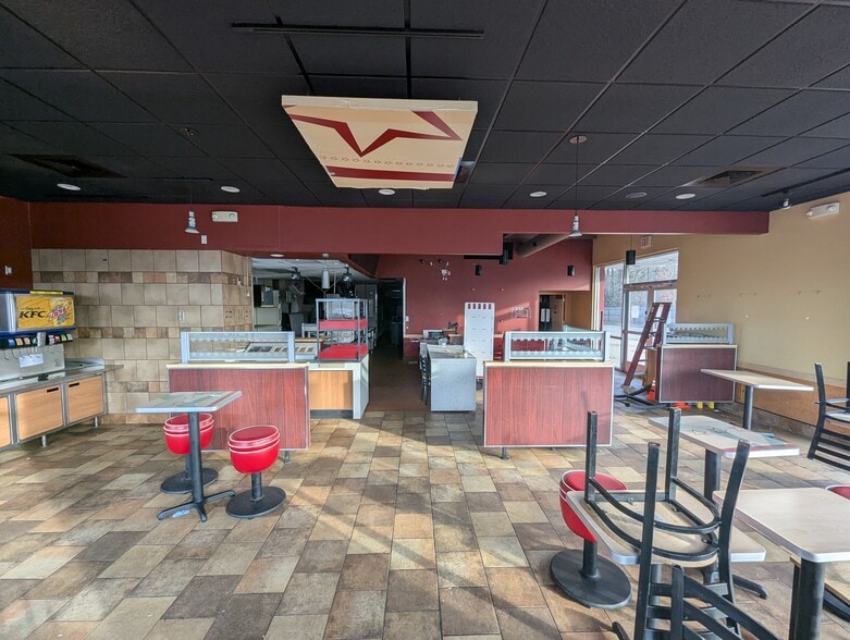 More Photos Of 2231 W Glen Ave, Peoria Fast Food For Sale