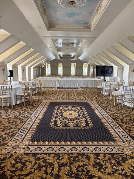 More Photos Of 12450 Cleveland Rd, Garner Medical For Lease