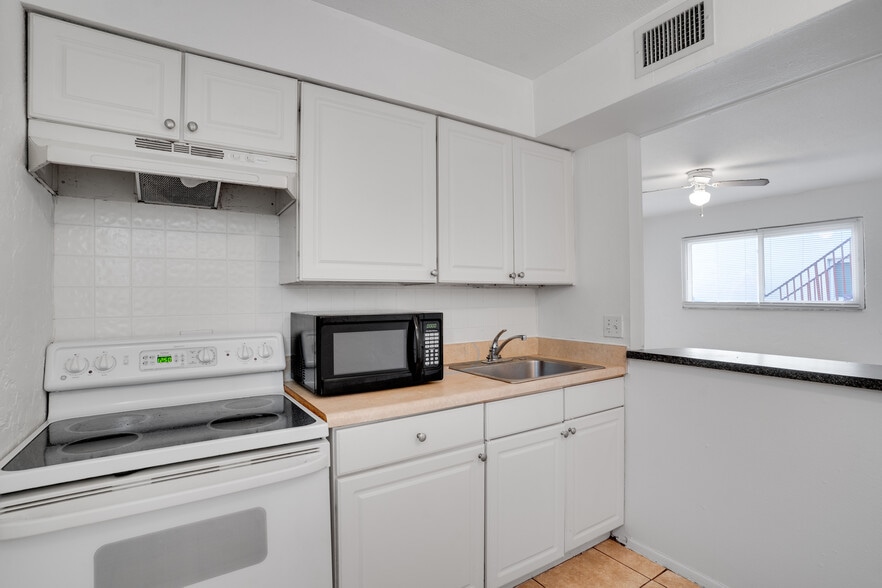 More Photos Of , Fort Myers Multifamily For Sale