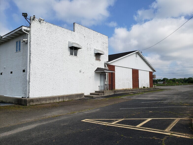 More Photos Of 896-900 Courses Landing Rd, Penns Grove, Carneys Point Industrial For Sale