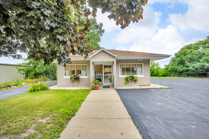 More Photos Of 7394 Moscow Rd, Horton General Retail For Sale