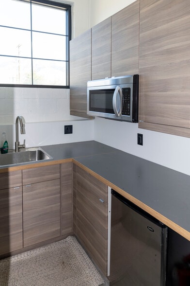 More Photos Of 2424 Wall Ave, Ogden Storefront For Sale