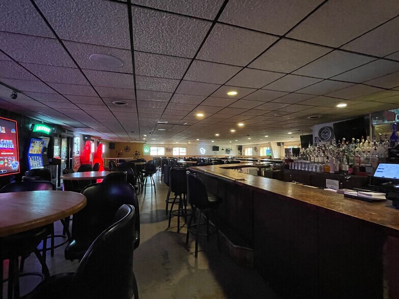 More Photos Of 8085 Highway 51, Minocqua Sports And Entertainment For Sale