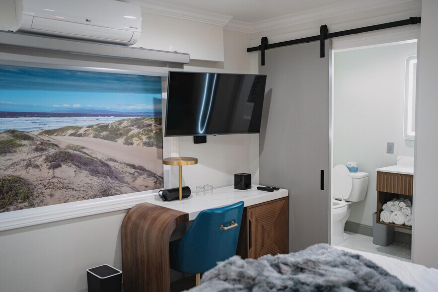 More Photos Of 1107 N Broadway, Santa Maria Hotel For Sale