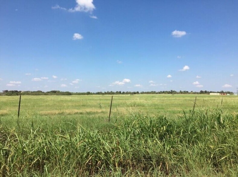 More Photos Of 1119 County Road 301, Elgin Land For Sale