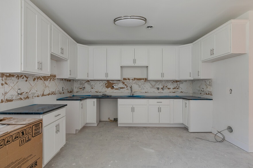 More Photos Of , Richmond Multifamily For Sale