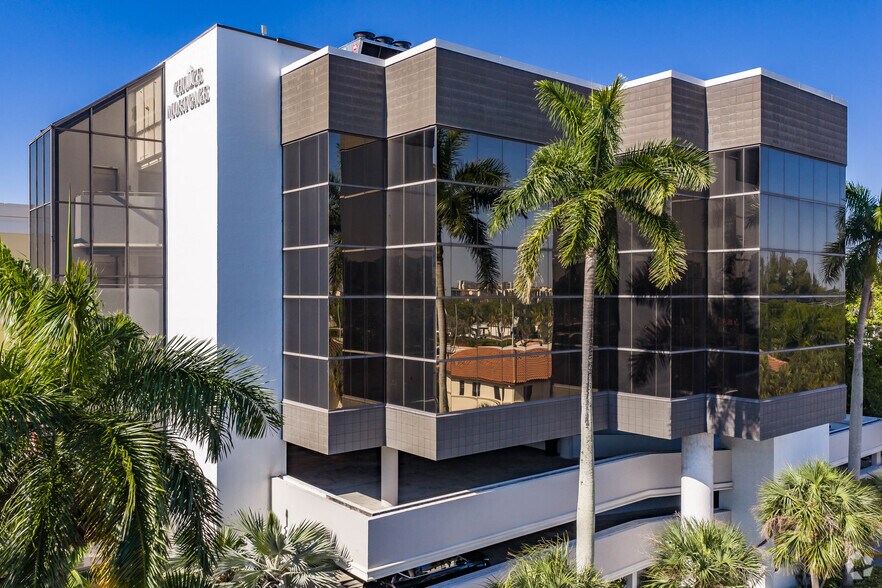 More Photos Of 40 SE 5th St, Boca Raton Office For Lease
