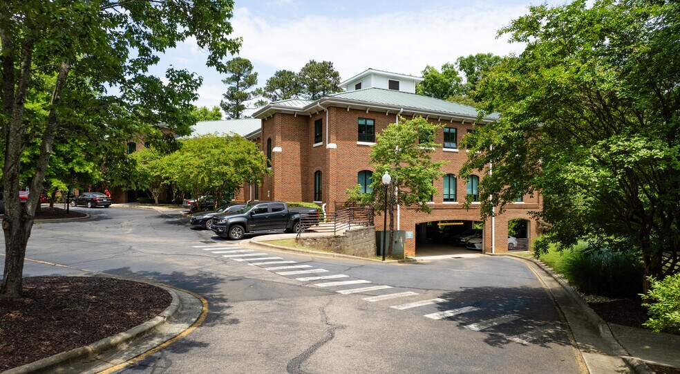 More Photos Of 610 Jones Ferry Rd, Carrboro Medical For Lease
