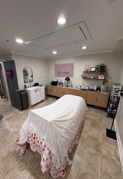 More Photos Of 421-425 S Broad St, Edenton Storefront Retail Residential For Sale