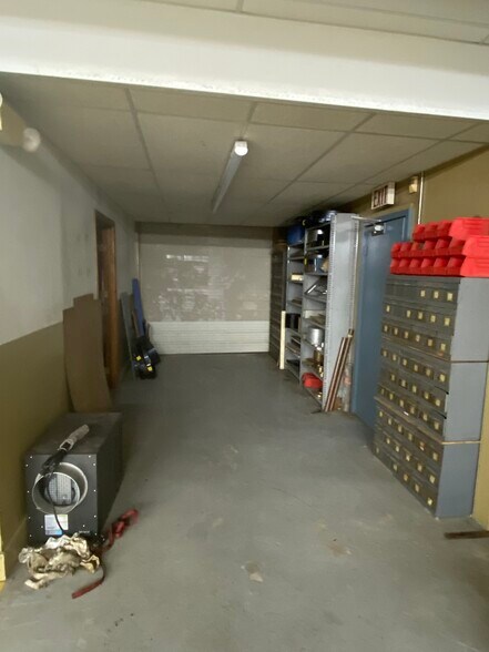 More Photos Of 26 Crescent St, Ware Industrial For Sale