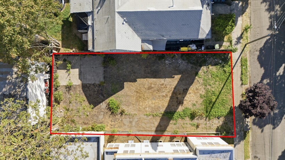 More Photos Of 133 W Magnolia St, Stockton Land For Sale