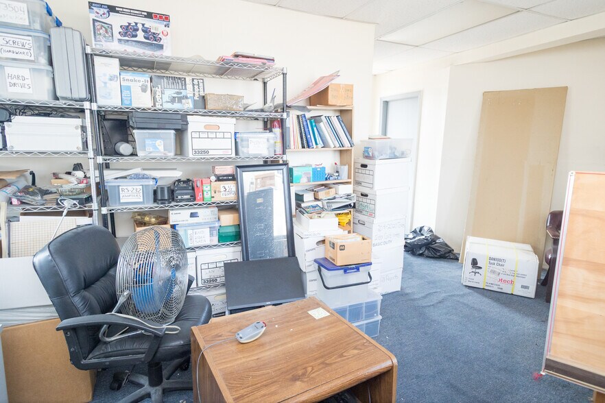 More Photos Of 667 Main Ave, Passaic Office For Sale