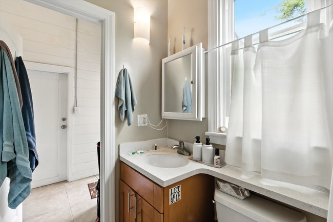 More Photos Of 575 Myrtle St, Half Moon Bay Apartments For Sale