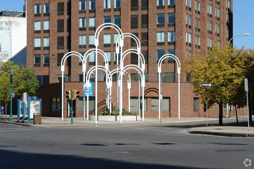 More Photos Of 111 E Onondaga St, Syracuse Apartments For Lease