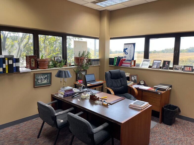 More Photos Of 2400 Big Timber Rd, Elgin Office For Sale