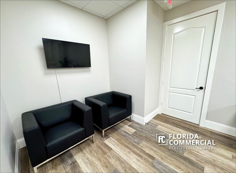 More Photos Of 2300 SE Monterey Rd, Stuart Office For Sale