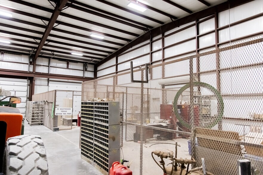 More Photos Of 11308 W County Road 61, Midland Industrial For Sale