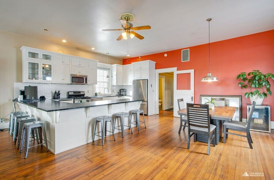 More Photos Of 922 8th Ave, Greeley Storefront Retail Residential For Sale