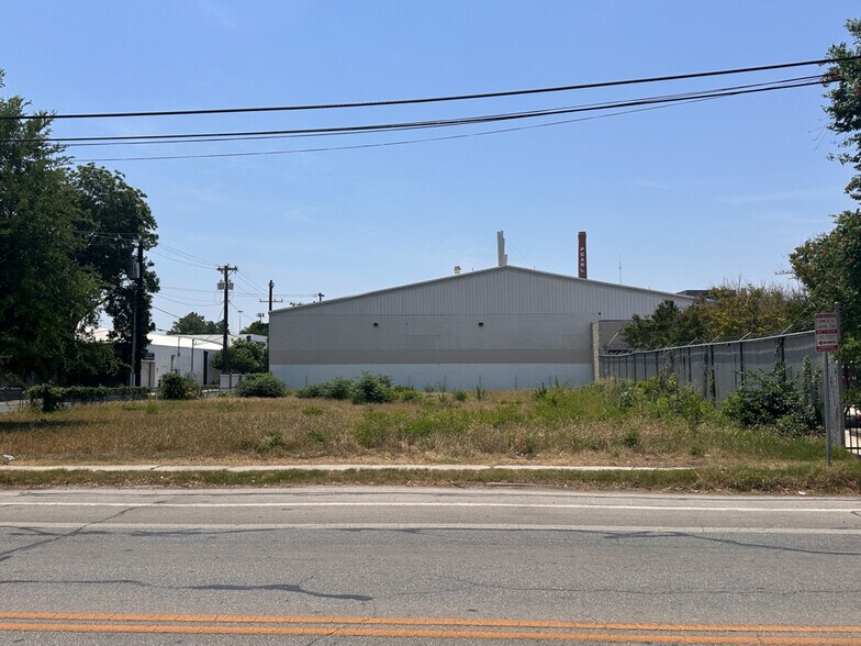 More Photos Of 216 E Josephine St, San Antonio Land For Lease