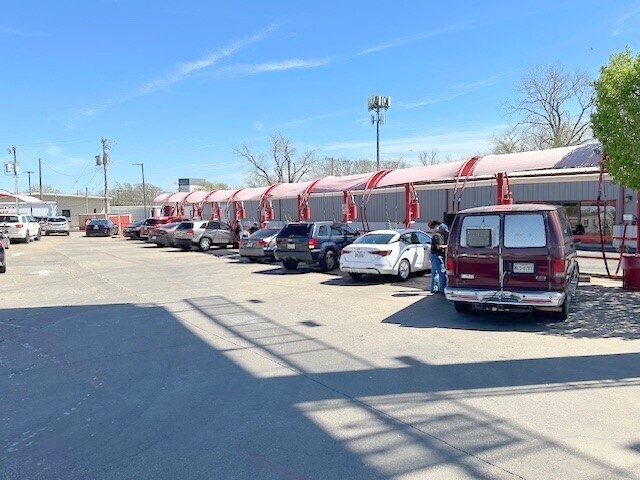 More Photos Of 3525 Alta Mere Dr, Fort Worth Carwash For Sale