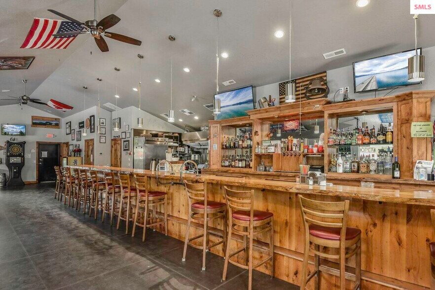 More Photos Of 213 E 4th Ave, Clark Fork Restaurant For Sale