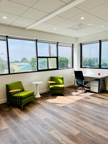 More Photos Of 11965 Venice Blvd, Los Angeles Loft Creative Space For Lease