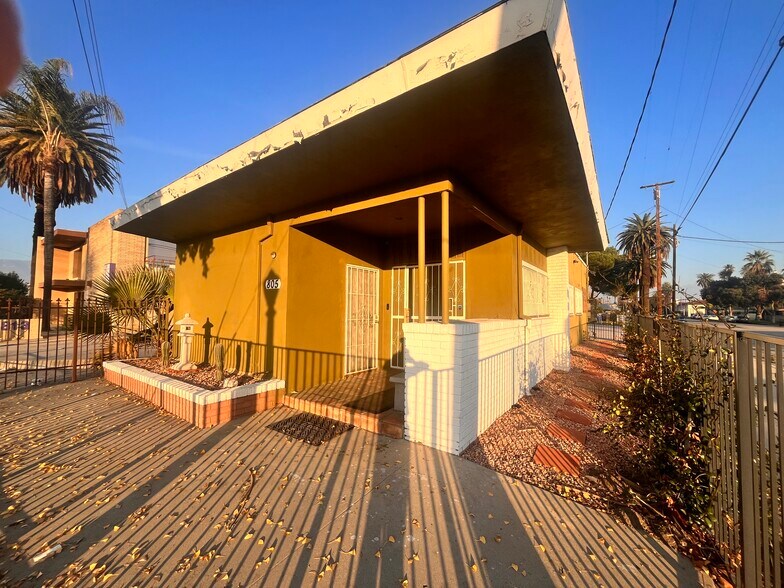 More Photos Of 805 N D St, San Bernardino Office For Sale