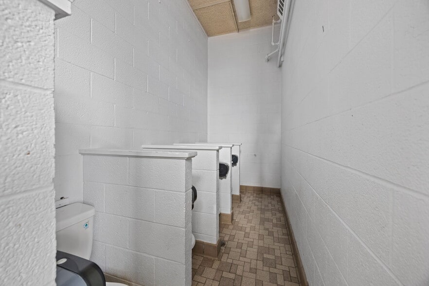 More Photos Of 2300 Spring Garden St, Greensboro Daycare Center For Sale